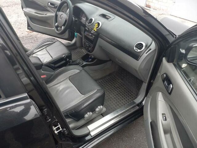 Чорний Шевроле Лачетті, об'ємом двигуна 1.6 л та пробігом 270 тис. км за 3300 $, фото 5 на Automoto.ua