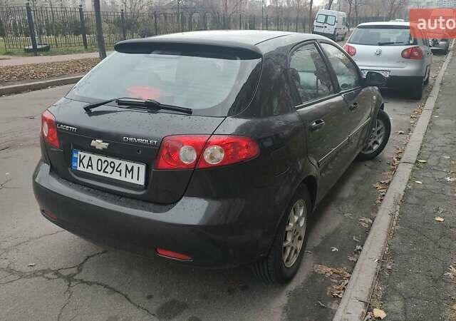 Черный Шевроле Лачетти, объемом двигателя 1.82 л и пробегом 207 тыс. км за 3000 $, фото 2 на Automoto.ua