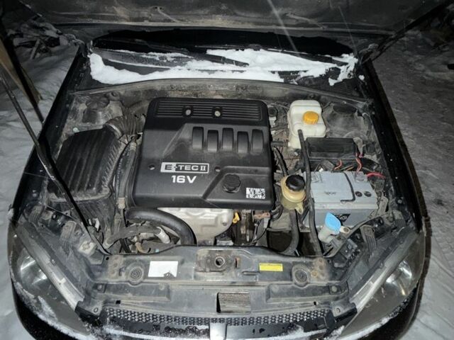 Черный Шевроле Лачетти, объемом двигателя 1.6 л и пробегом 170 тыс. км за 2500 $, фото 6 на Automoto.ua