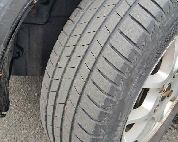 Черный Шевроле Лачетти, объемом двигателя 1.8 л и пробегом 200 тыс. км за 3300 $, фото 12 на Automoto.ua