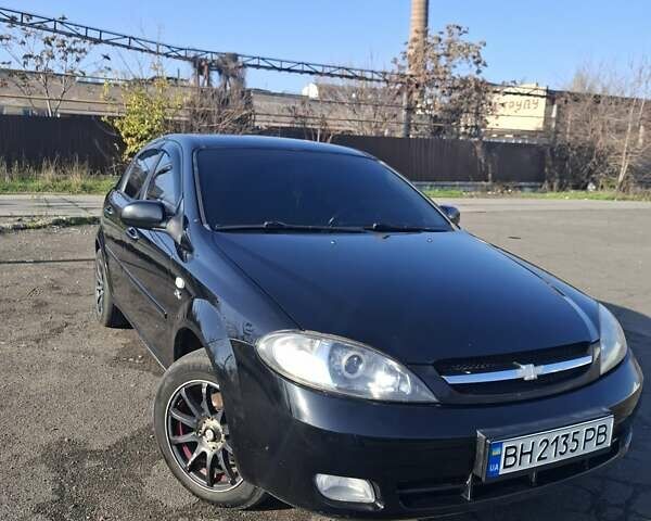 Черный Шевроле Лачетти, объемом двигателя 1.8 л и пробегом 136 тыс. км за 4800 $, фото 7 на Automoto.ua
