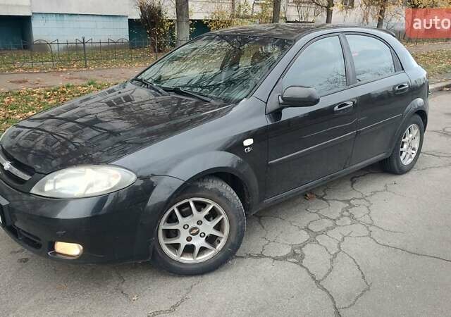 Черный Шевроле Лачетти, объемом двигателя 1.82 л и пробегом 207 тыс. км за 3000 $, фото 1 на Automoto.ua