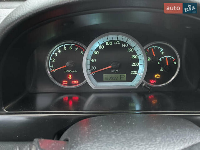 Черный Шевроле Лачетти, объемом двигателя 1.8 л и пробегом 164 тыс. км за 4600 $, фото 7 на Automoto.ua