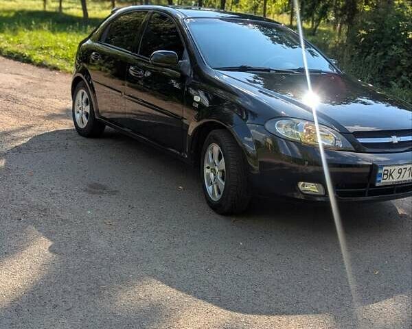 Черный Шевроле Лачетти, объемом двигателя 1.8 л и пробегом 134 тыс. км за 6450 $, фото 6 на Automoto.ua