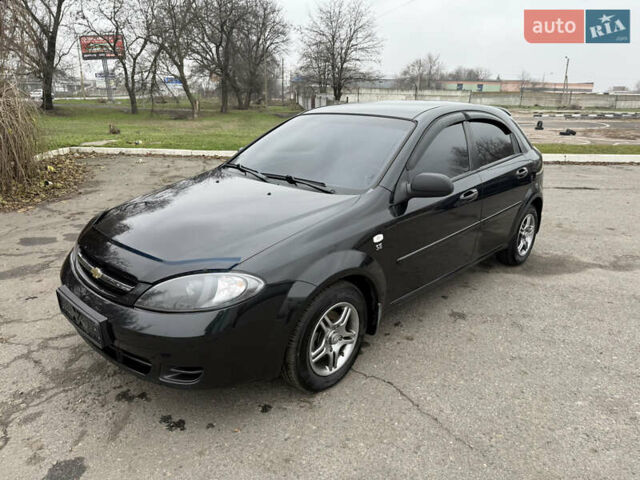 Черный Шевроле Лачетти, объемом двигателя 1.6 л и пробегом 50 тыс. км за 6100 $, фото 2 на Automoto.ua