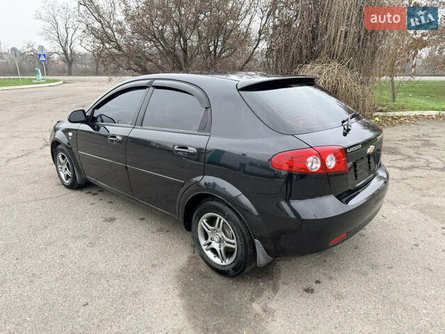 Черный Шевроле Лачетти, объемом двигателя 1.6 л и пробегом 50 тыс. км за 6100 $, фото 4 на Automoto.ua