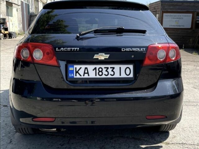 Черный Шевроле Лачетти, объемом двигателя 1.6 л и пробегом 325 тыс. км за 4500 $, фото 3 на Automoto.ua
