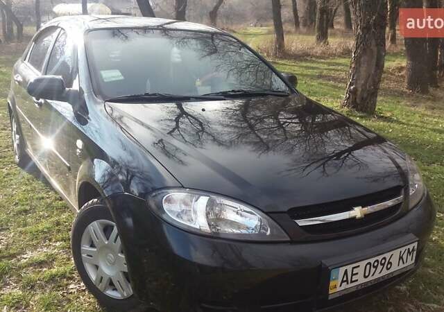 Чорний Шевроле Лачетті, об'ємом двигуна 1.6 л та пробігом 134 тис. км за 6200 $, фото 4 на Automoto.ua
