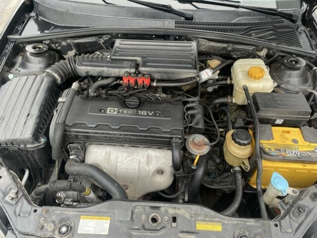 Черный Шевроле Лачетти, объемом двигателя 1.8 л и пробегом 298 тыс. км за 4200 $, фото 20 на Automoto.ua