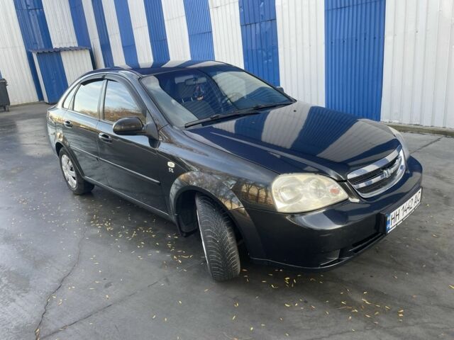 Черный Шевроле Лачетти, объемом двигателя 1.8 л и пробегом 298 тыс. км за 4200 $, фото 2 на Automoto.ua