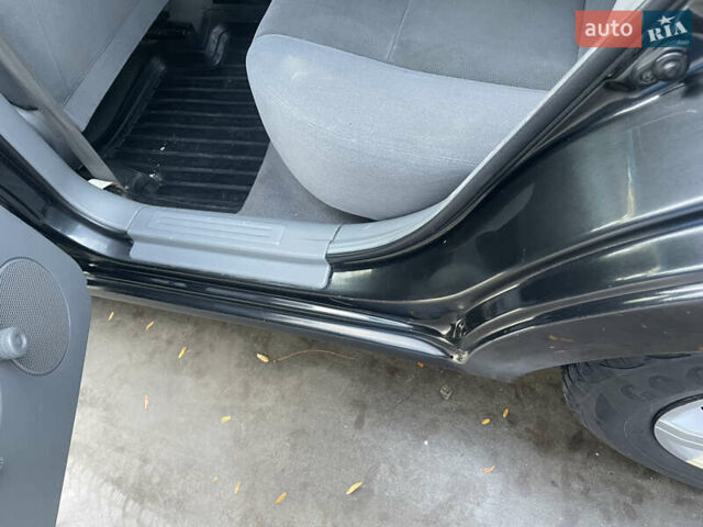 Чорний Шевроле Лачетті, об'ємом двигуна 1.8 л та пробігом 298 тис. км за 4200 $, фото 11 на Automoto.ua