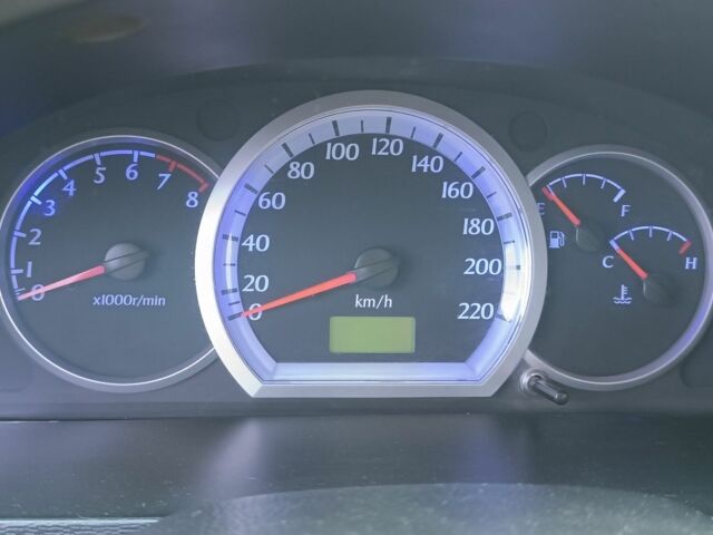 Черный Шевроле Лачетти, объемом двигателя 1.6 л и пробегом 259 тыс. км за 3500 $, фото 2 на Automoto.ua