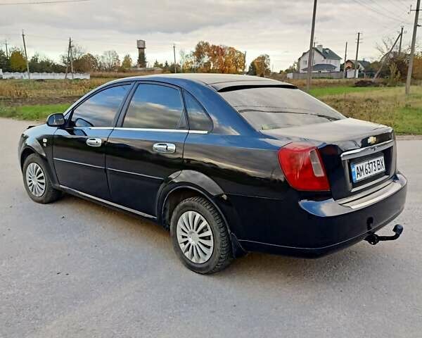 Черный Шевроле Лачетти, объемом двигателя 1.8 л и пробегом 150 тыс. км за 3200 $, фото 5 на Automoto.ua