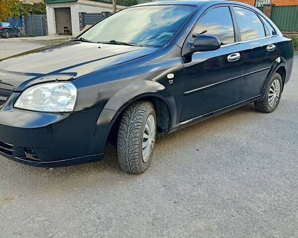 Черный Шевроле Лачетти, объемом двигателя 1.8 л и пробегом 150 тыс. км за 3200 $, фото 8 на Automoto.ua