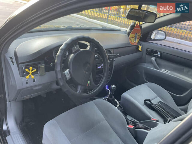 Чорний Шевроле Лачетті, об'ємом двигуна 1.8 л та пробігом 298 тис. км за 4200 $, фото 6 на Automoto.ua