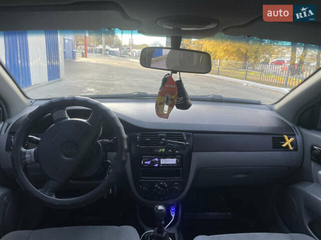Чорний Шевроле Лачетті, об'ємом двигуна 1.8 л та пробігом 298 тис. км за 4200 $, фото 9 на Automoto.ua