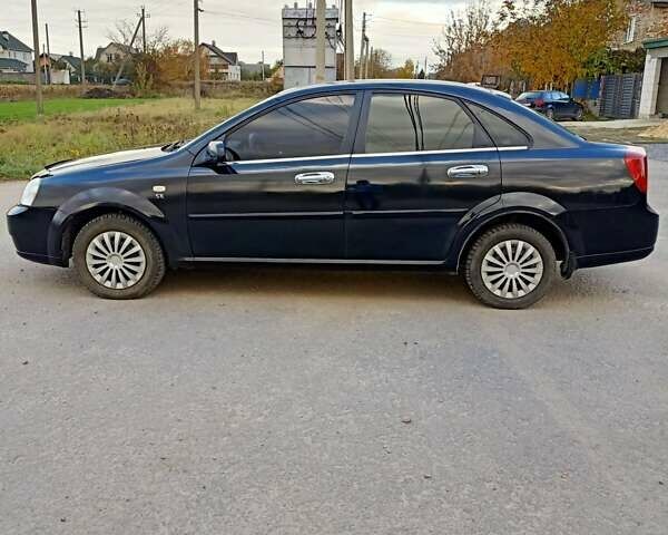 Черный Шевроле Лачетти, объемом двигателя 1.8 л и пробегом 150 тыс. км за 3200 $, фото 11 на Automoto.ua
