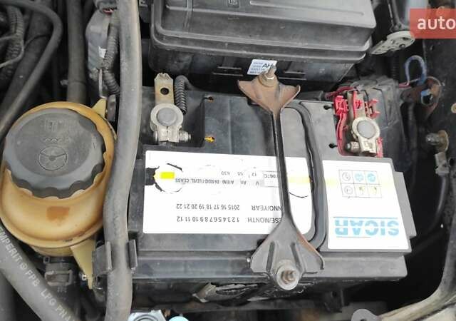 Черный Шевроле Лачетти, объемом двигателя 1.8 л и пробегом 390 тыс. км за 3100 $, фото 2 на Automoto.ua