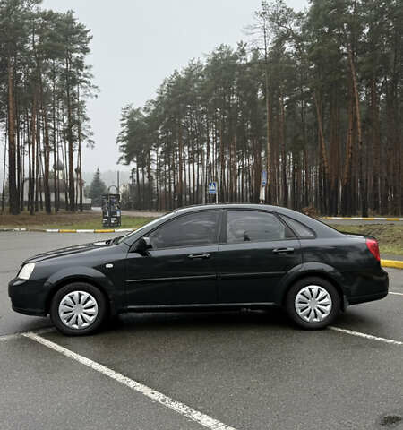 Черный Шевроле Лачетти, объемом двигателя 1.8 л и пробегом 190 тыс. км за 3650 $, фото 1 на Automoto.ua