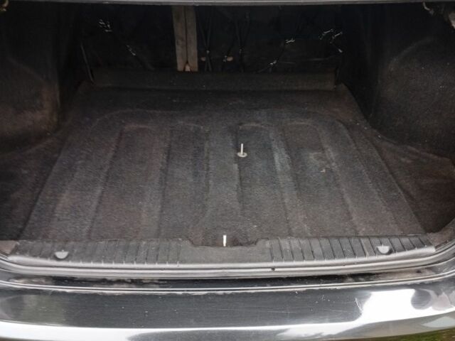 Черный Шевроле Лачетти, объемом двигателя 1.8 л и пробегом 256 тыс. км за 4500 $, фото 4 на Automoto.ua