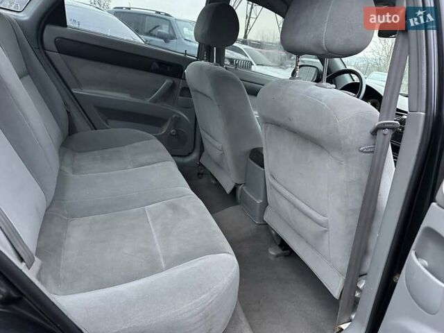 Черный Шевроле Лачетти, объемом двигателя 1.6 л и пробегом 280 тыс. км за 2999 $, фото 43 на Automoto.ua