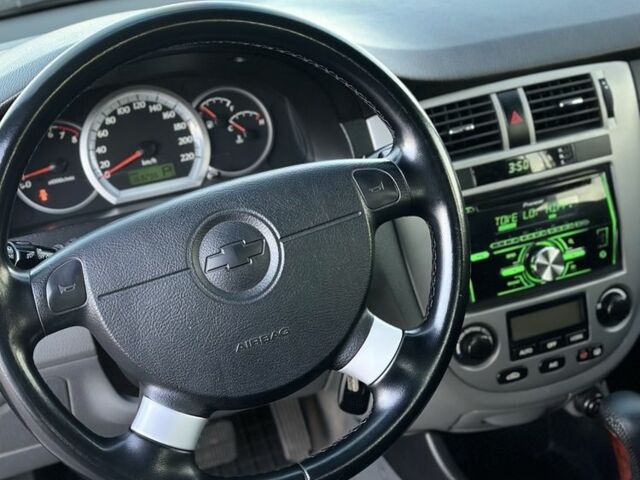 Чорний Шевроле Лачетті, об'ємом двигуна 1.8 л та пробігом 169 тис. км за 5500 $, фото 10 на Automoto.ua