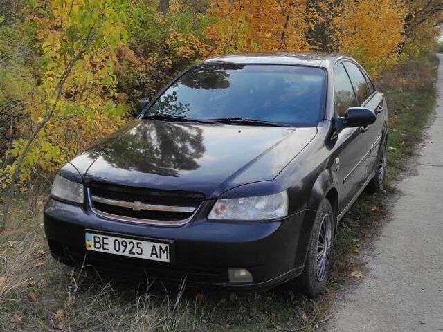 Черный Шевроле Лачетти, объемом двигателя 1.8 л и пробегом 300 тыс. км за 2850 $, фото 1 на Automoto.ua