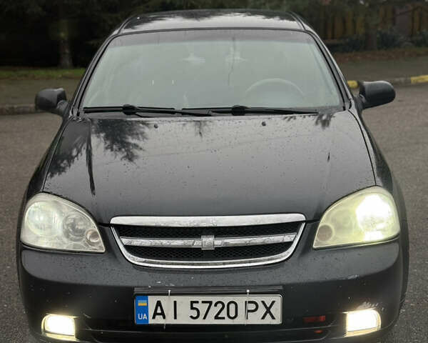 Черный Шевроле Лачетти, объемом двигателя 1.8 л и пробегом 230 тыс. км за 3200 $, фото 1 на Automoto.ua