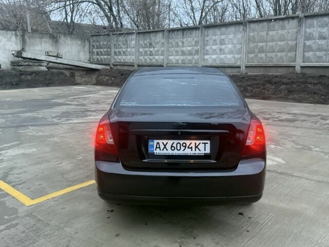 Черный Шевроле Лачетти, объемом двигателя 1.8 л и пробегом 220 тыс. км за 2950 $, фото 4 на Automoto.ua