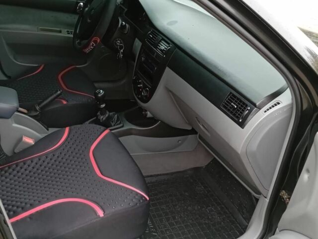 Чорний Шевроле Лачетті, об'ємом двигуна 1.8 л та пробігом 185 тис. км за 3900 $, фото 8 на Automoto.ua