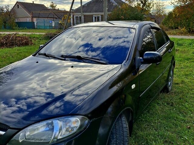 Черный Шевроле Лачетти, объемом двигателя 1.8 л и пробегом 360 тыс. км за 3400 $, фото 1 на Automoto.ua