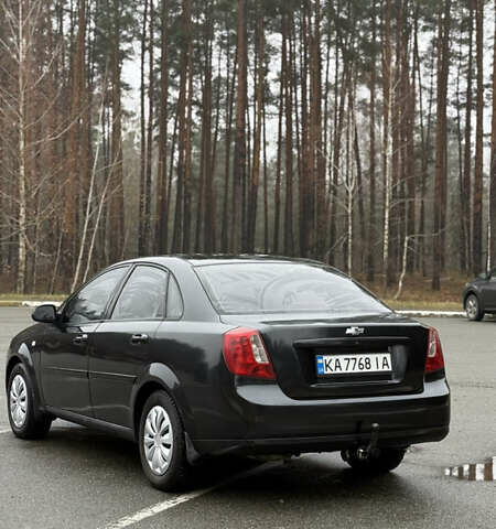 Черный Шевроле Лачетти, объемом двигателя 1.8 л и пробегом 190 тыс. км за 3650 $, фото 2 на Automoto.ua