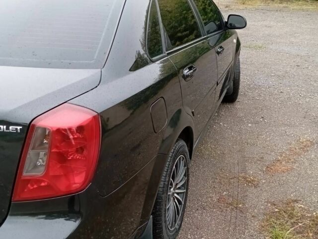 Чорний Шевроле Лачетті, об'ємом двигуна 1.8 л та пробігом 185 тис. км за 3900 $, фото 4 на Automoto.ua