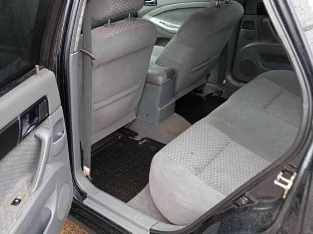 Черный Шевроле Лачетти, объемом двигателя 0 л и пробегом 250 тыс. км за 2500 $, фото 4 на Automoto.ua