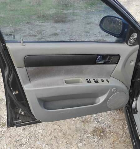 Черный Шевроле Лачетти, объемом двигателя 1.8 л и пробегом 390 тыс. км за 3100 $, фото 15 на Automoto.ua