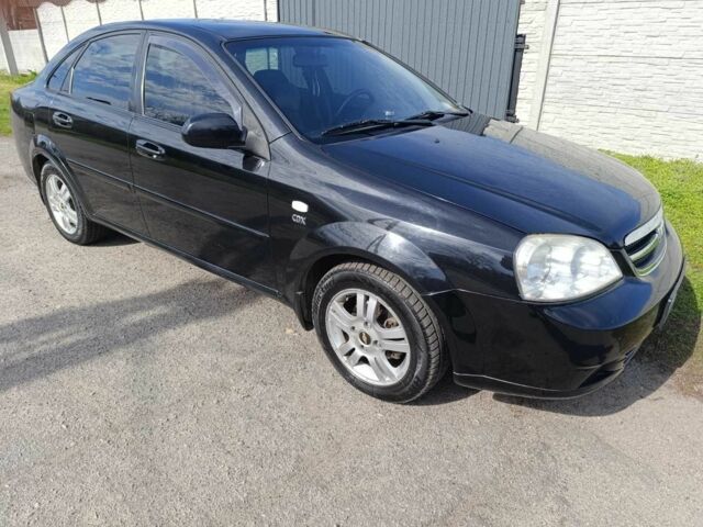 Черный Шевроле Лачетти, объемом двигателя 1.8 л и пробегом 241 тыс. км за 4500 $, фото 7 на Automoto.ua