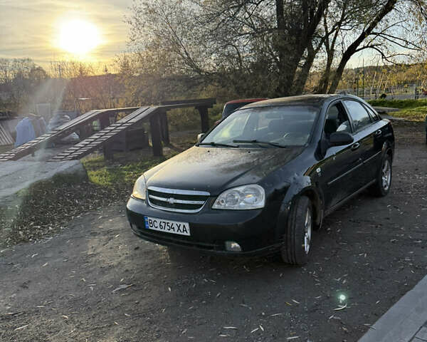 Черный Шевроле Лачетти, объемом двигателя 1.6 л и пробегом 180 тыс. км за 2200 $, фото 4 на Automoto.ua