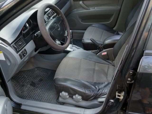 Черный Шевроле Лачетти, объемом двигателя 1.8 л и пробегом 307 тыс. км за 2700 $, фото 7 на Automoto.ua