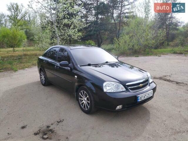 Черный Шевроле Лачетти, объемом двигателя 1.8 л и пробегом 297 тыс. км за 6100 $, фото 1 на Automoto.ua