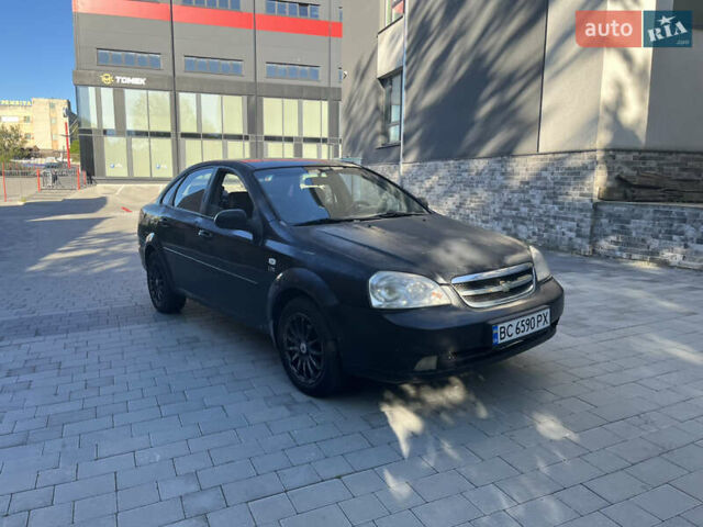 Черный Шевроле Лачетти, объемом двигателя 1.8 л и пробегом 228 тыс. км за 3000 $, фото 2 на Automoto.ua