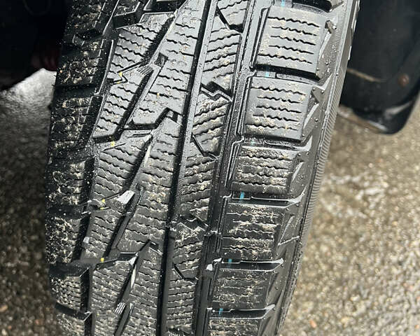 Черный Шевроле Лачетти, объемом двигателя 1.6 л и пробегом 220 тыс. км за 3300 $, фото 7 на Automoto.ua