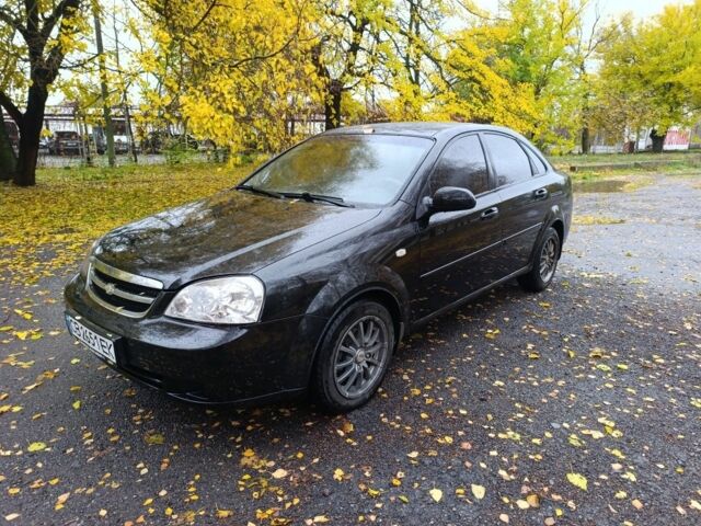 Черный Шевроле Лачетти, объемом двигателя 1.6 л и пробегом 245 тыс. км за 3650 $, фото 4 на Automoto.ua