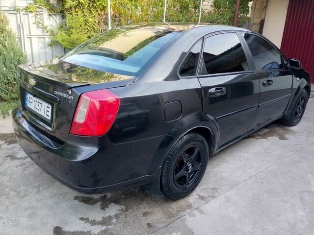 Черный Шевроле Лачетти, объемом двигателя 1.8 л и пробегом 307 тыс. км за 2700 $, фото 5 на Automoto.ua