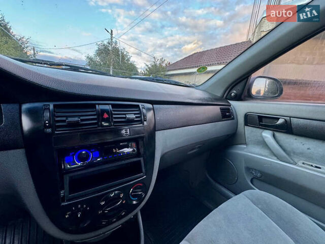 Чорний Шевроле Лачетті, об'ємом двигуна 1.6 л та пробігом 185 тис. км за 2800 $, фото 13 на Automoto.ua