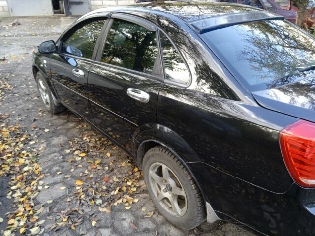 Черный Шевроле Лачетти, объемом двигателя 0 л и пробегом 280 тыс. км за 4500 $, фото 2 на Automoto.ua