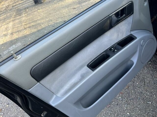 Черный Шевроле Лачетти, объемом двигателя 1.6 л и пробегом 150 тыс. км за 5300 $, фото 9 на Automoto.ua