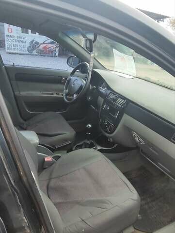 Черный Шевроле Лачетти, объемом двигателя 1.8 л и пробегом 190 тыс. км за 2900 $, фото 3 на Automoto.ua