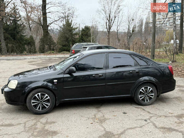 Черный Шевроле Лачетти, объемом двигателя 1.6 л и пробегом 260 тыс. км за 2900 $, фото 5 на Automoto.ua