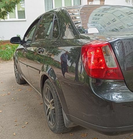 Чорний Шевроле Лачетті, об'ємом двигуна 1.8 л та пробігом 160 тис. км за 3700 $, фото 2 на Automoto.ua