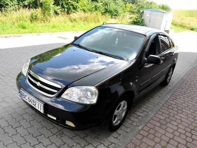 Черный Шевроле Лачетти, объемом двигателя 1.6 л и пробегом 245 тыс. км за 2999 $, фото 2 на Automoto.ua